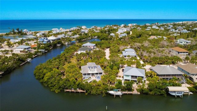 39 BAYSHORE CIRCLE, Placida, FL 33946
