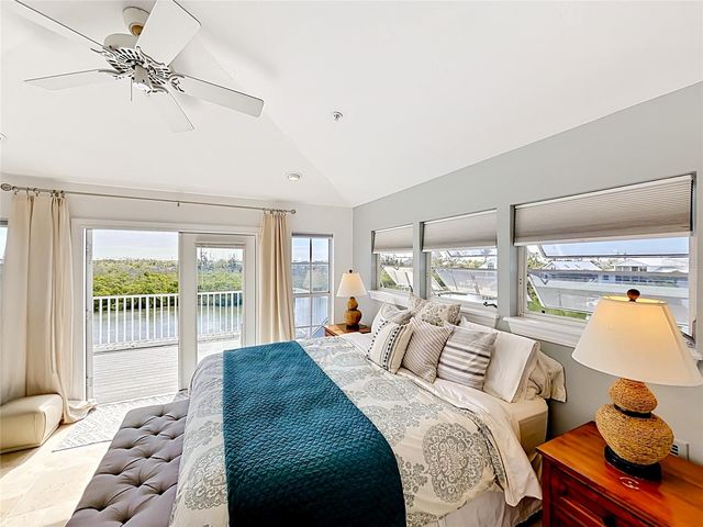39 BAYSHORE CIRCLE, Placida, FL 33946