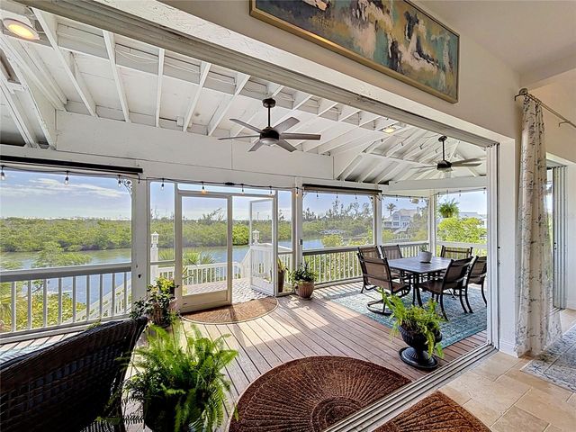39 BAYSHORE CIRCLE, Placida, FL 33946