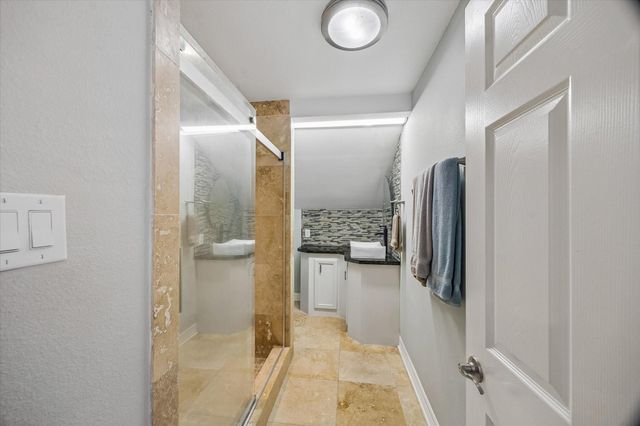 7447 Cambridge Street 98, Houston, TX 77054
