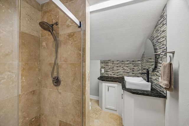 7447 Cambridge Street 98, Houston, TX 77054
