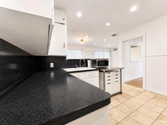 1303 Morrow ST, Austin, TX 78757