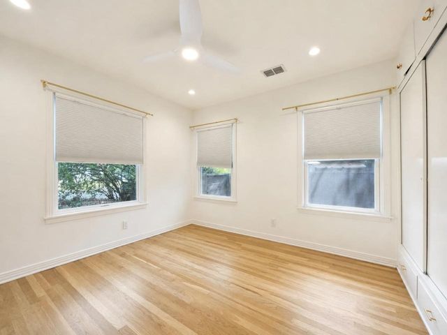 1303 Morrow ST, Austin, TX 78757
