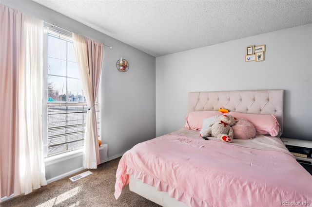 4609 Fontana Way, Denver, CO 80239