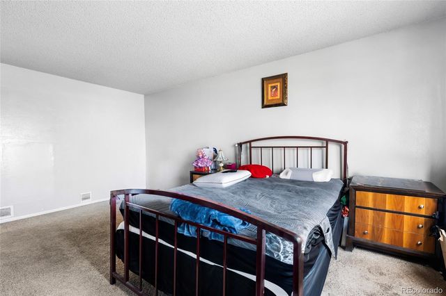 4609 Fontana Way, Denver, CO 80239