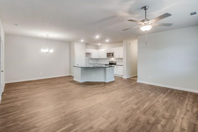 640 Blackland Drive, Venus, TX 76084