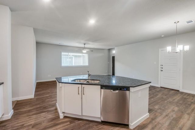 640 Blackland Drive, Venus, TX 76084