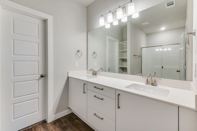 640 Blackland Drive, Venus, TX 76084