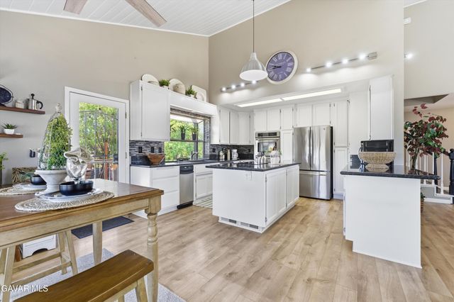 21020 White Pine Drive, Tehachapi, CA 93561