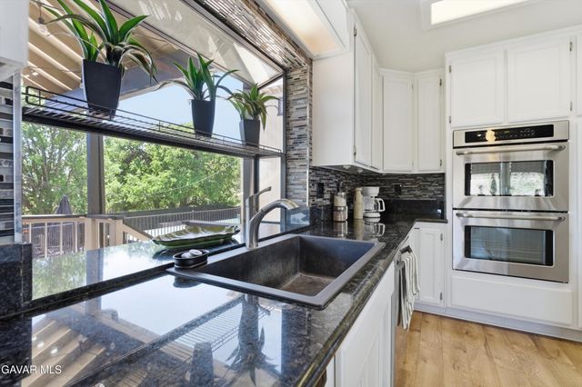 21020 White Pine Drive, Tehachapi, CA 93561