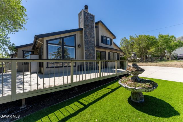 21020 White Pine Drive, Tehachapi, CA 93561