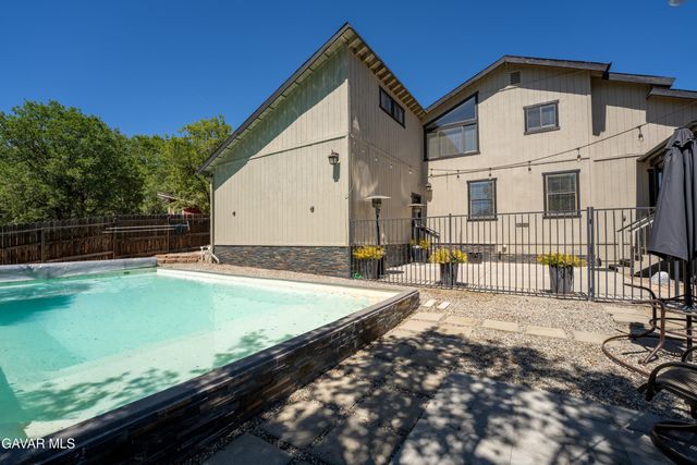 21020 White Pine Drive, Tehachapi, CA 93561