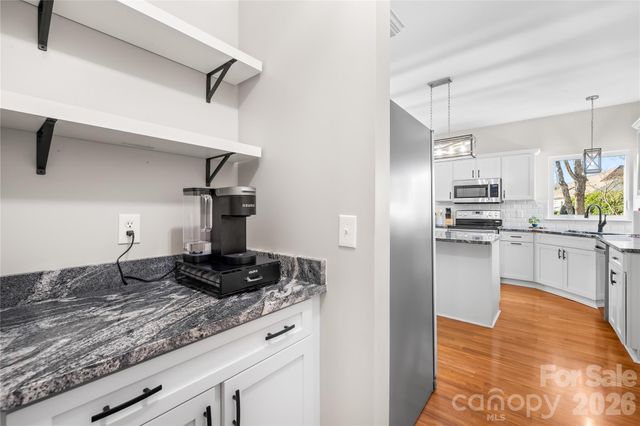 586 Gatsby Place NW, Concord, NC 28027