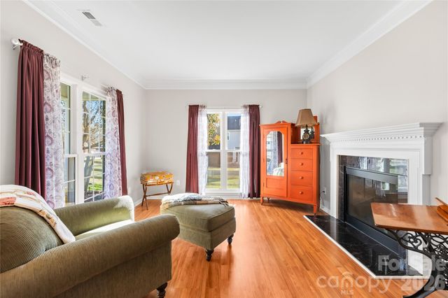 586 Gatsby Place NW, Concord, NC 28027