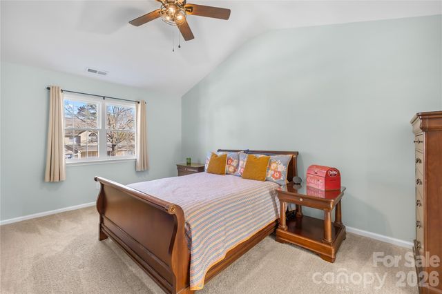 586 Gatsby Place NW, Concord, NC 28027