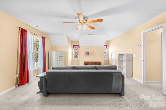 586 Gatsby Place NW, Concord, NC 28027