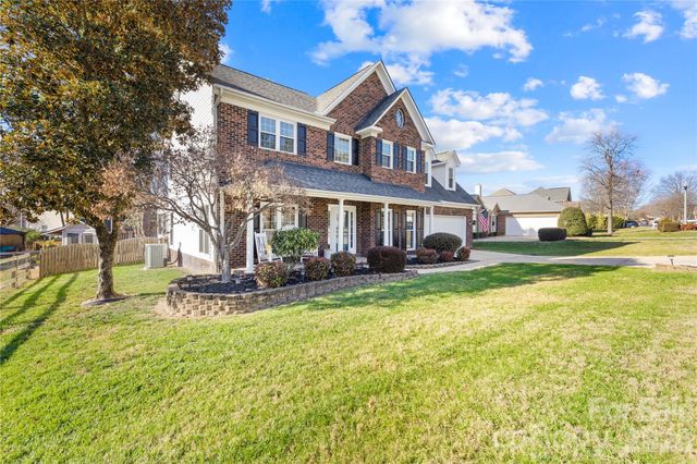 586 Gatsby Place NW, Concord, NC 28027