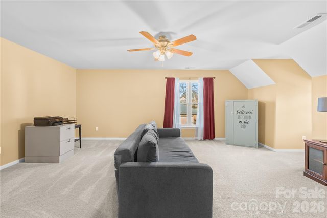 586 Gatsby Place NW, Concord, NC 28027