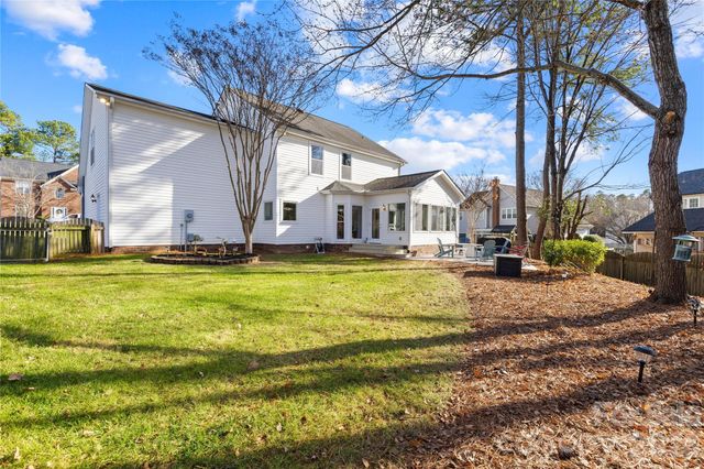 586 Gatsby Place NW, Concord, NC 28027