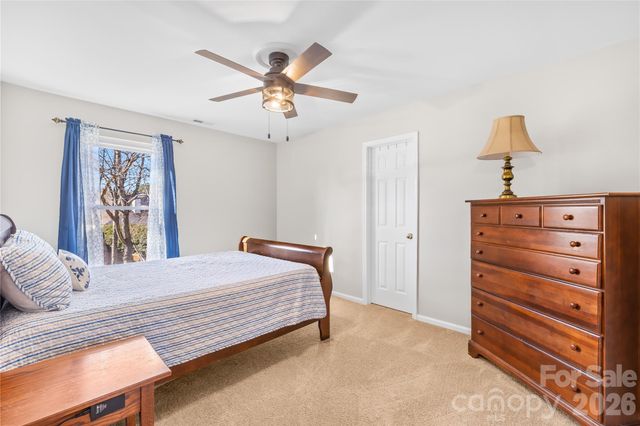 586 Gatsby Place NW, Concord, NC 28027