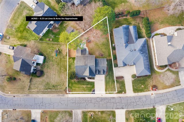 586 Gatsby Place NW, Concord, NC 28027