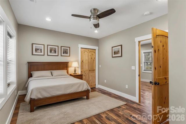 522 Brandon Road, Black Mountain, NC 28711