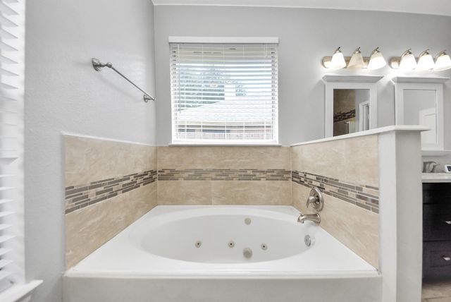 16111 Copper Canyon Drive, Friendswood, TX 77546