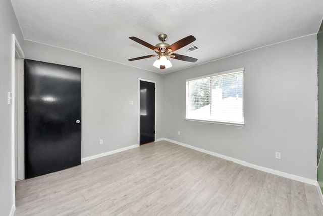 16111 Copper Canyon Drive, Friendswood, TX 77546
