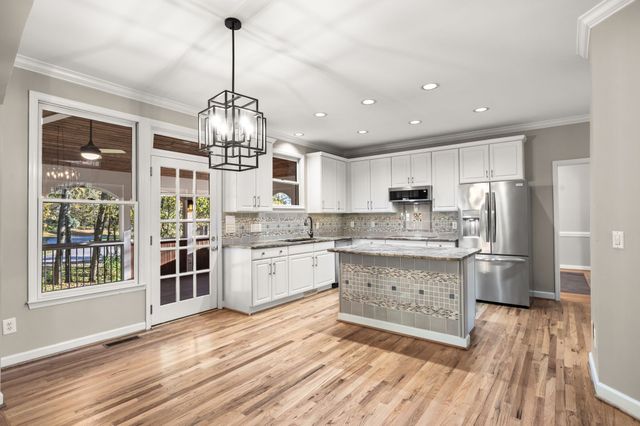 304 Ferris Ct, Franklin, TN 37067