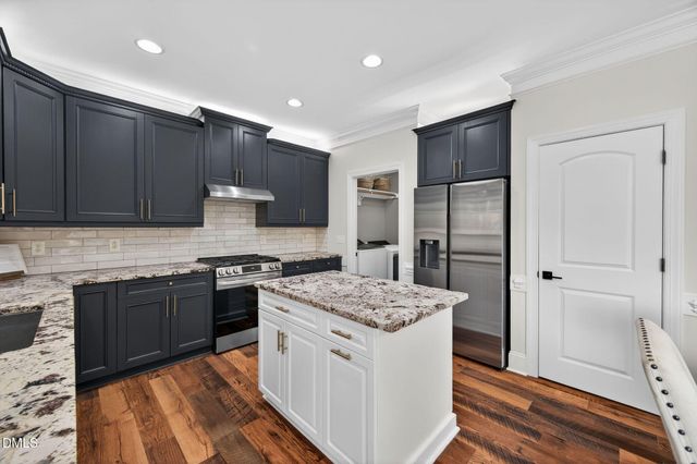 117 Cobblepoint Way, Holly Springs, NC 27540