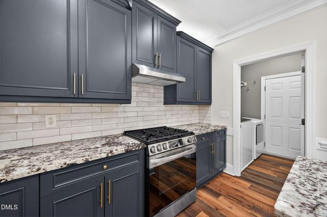 117 Cobblepoint Way, Holly Springs, NC 27540