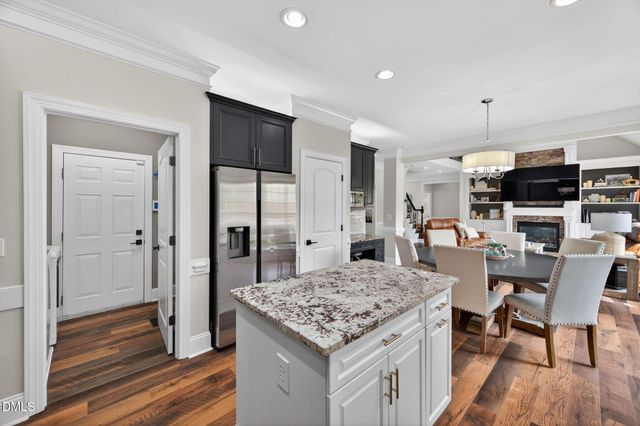 117 Cobblepoint Way, Holly Springs, NC 27540