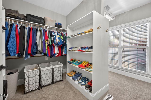 117 Cobblepoint Way, Holly Springs, NC 27540