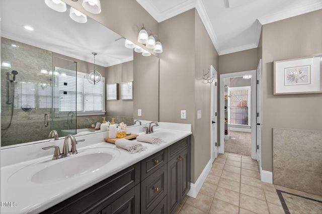 117 Cobblepoint Way, Holly Springs, NC 27540