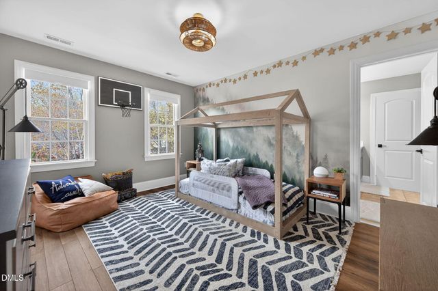 117 Cobblepoint Way, Holly Springs, NC 27540