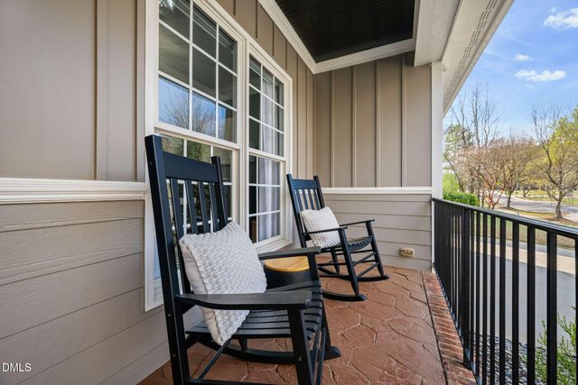 117 Cobblepoint Way, Holly Springs, NC 27540