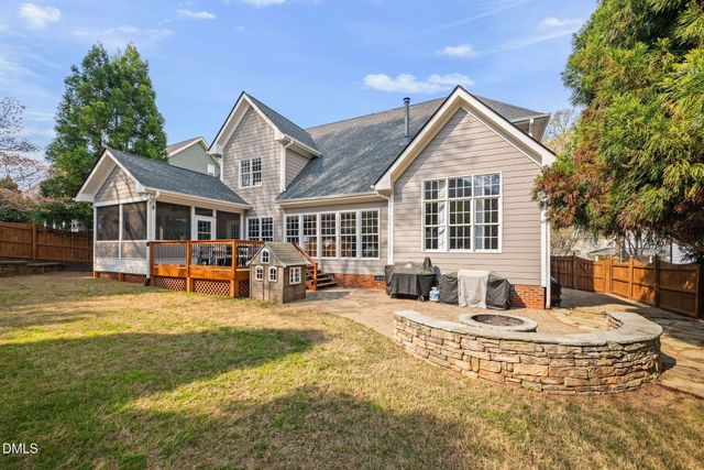 117 Cobblepoint Way, Holly Springs, NC 27540