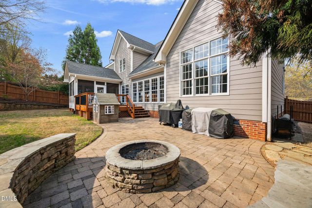 117 Cobblepoint Way, Holly Springs, NC 27540