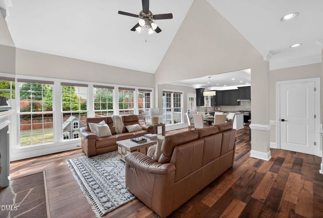 117 Cobblepoint Way, Holly Springs, NC 27540