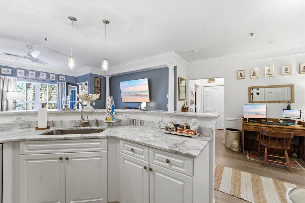 Image 20 of property listing at 1423 Telfair Way, Charleston, SC 29412