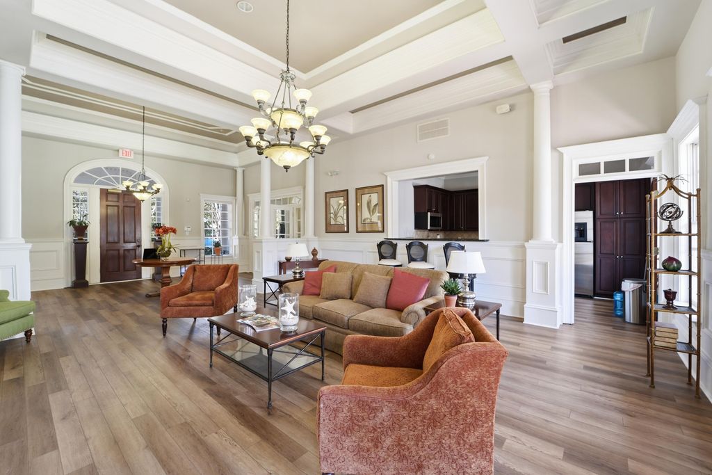 Image 31 of property listing at 1423 Telfair Way, Charleston, SC 29412