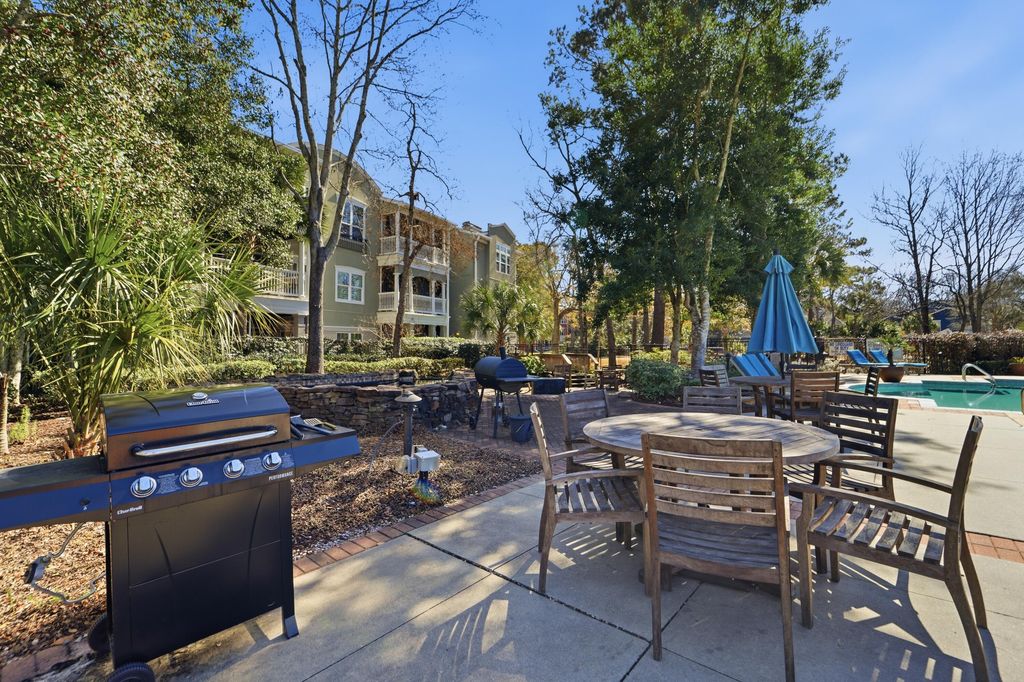 Image 38 of property listing at 1423 Telfair Way, Charleston, SC 29412