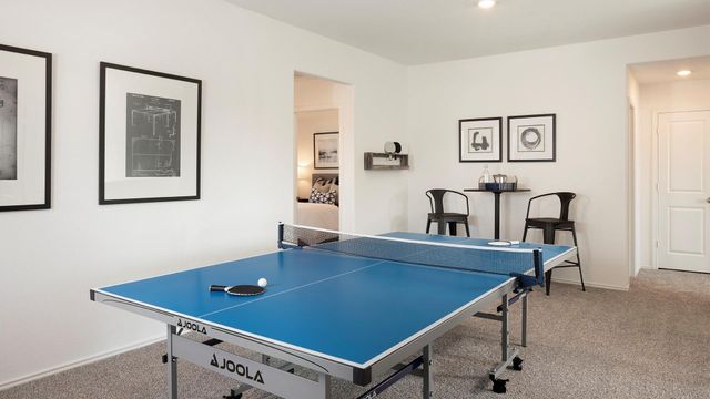 407 Vantage DR, Hutto, TX 78634