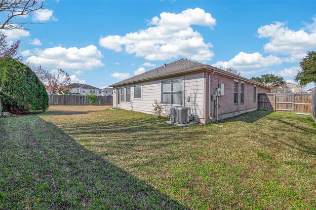 4719 Silver Spruce Lane, Friendswood, TX 77546