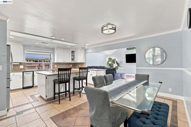31262 San Andreas Dr, Union City, CA 94587