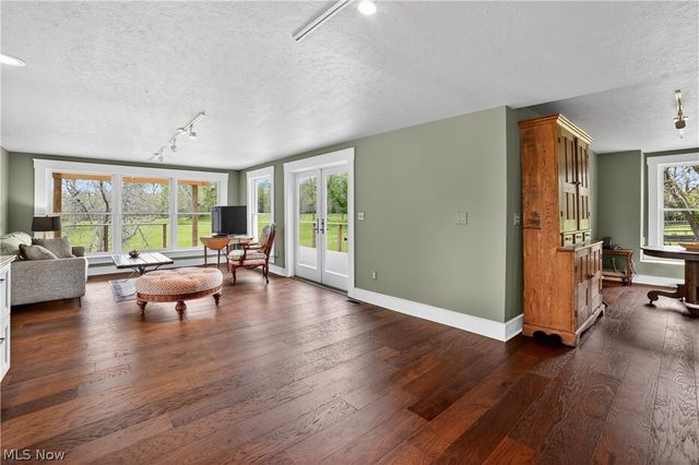 9509 Shaw Road, Spencer, OH 44275