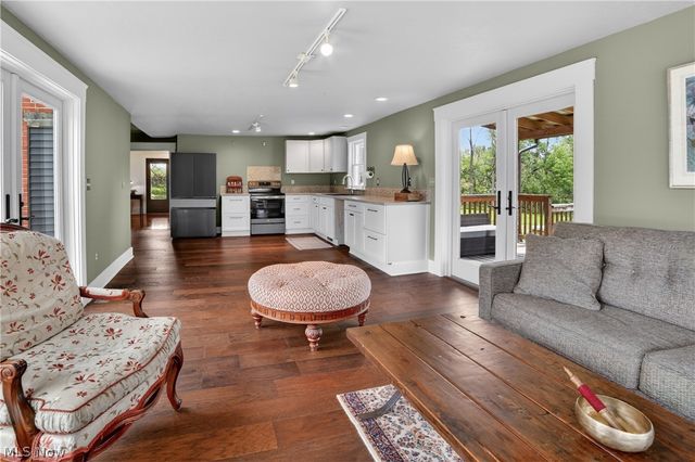 9509 Shaw Road, Spencer, OH 44275