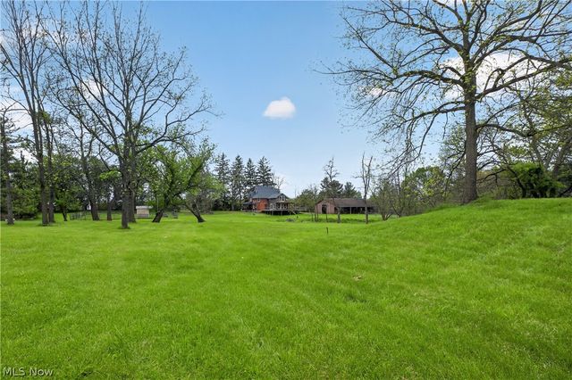 9509 Shaw Road, Spencer, OH 44275