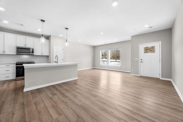 2438 Blossom Circle N, Long Lake, MN 55356