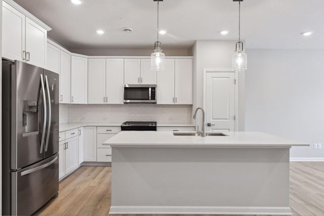 2438 Blossom Circle N, Long Lake, MN 55356